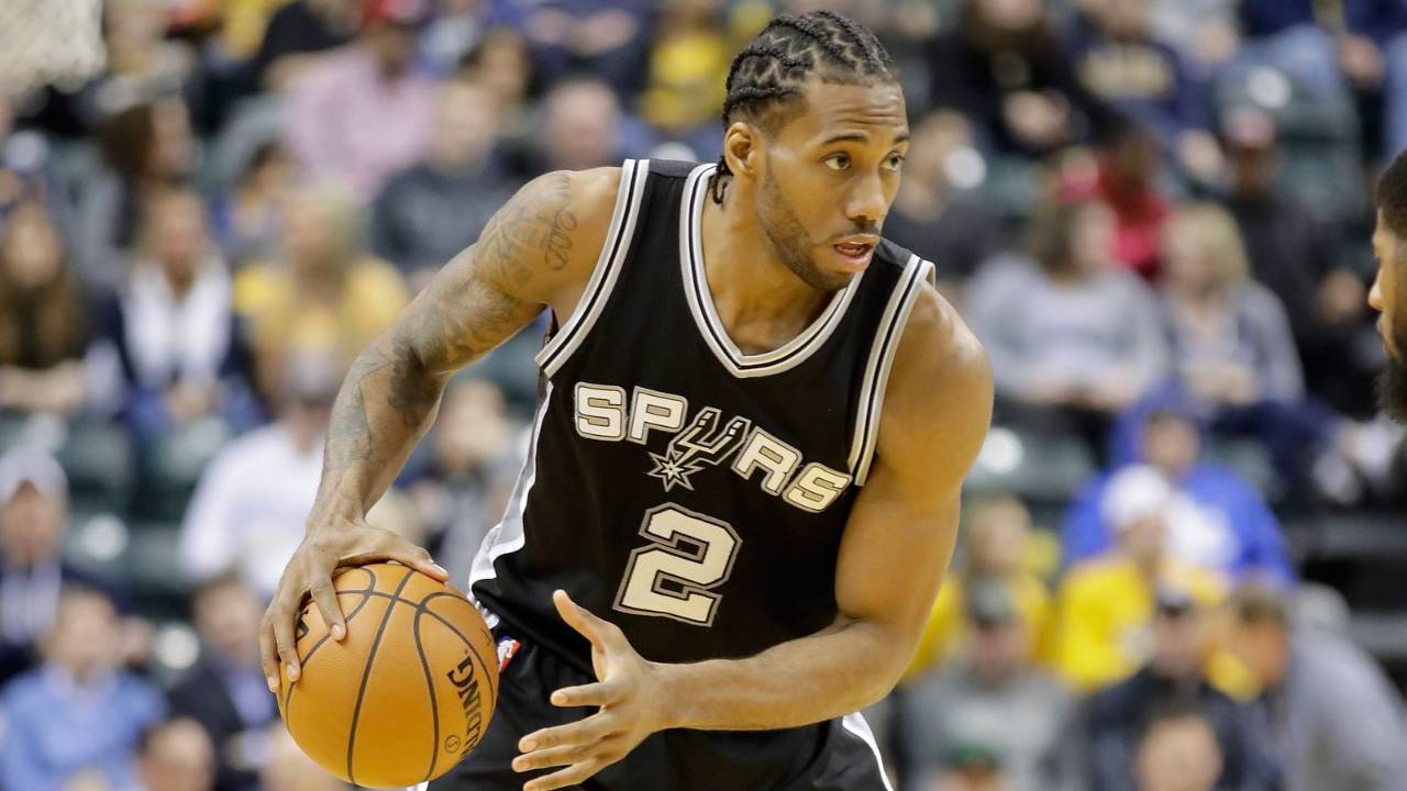 火箭需要交易补强，他们应该如何交易，让阵容更加强大？（火箭如何通过交易补强，打造更具竞争力的阵容？）